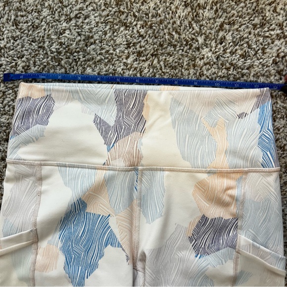 Fabletics On-The-Go PowerHold® High-Waisted Capri Sz S - Picture 7 of 7